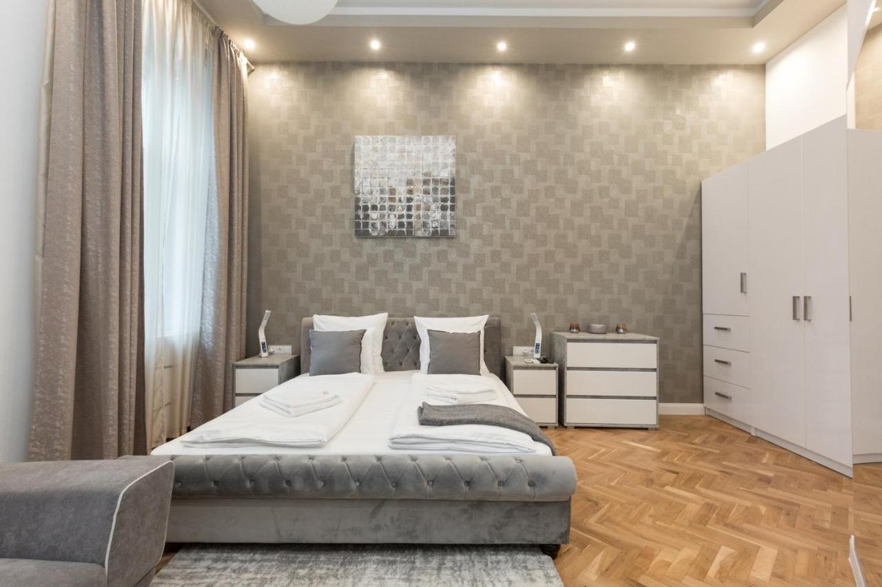City Center Grand Luxury W 2Br/2Bt Budapeste Exterior foto